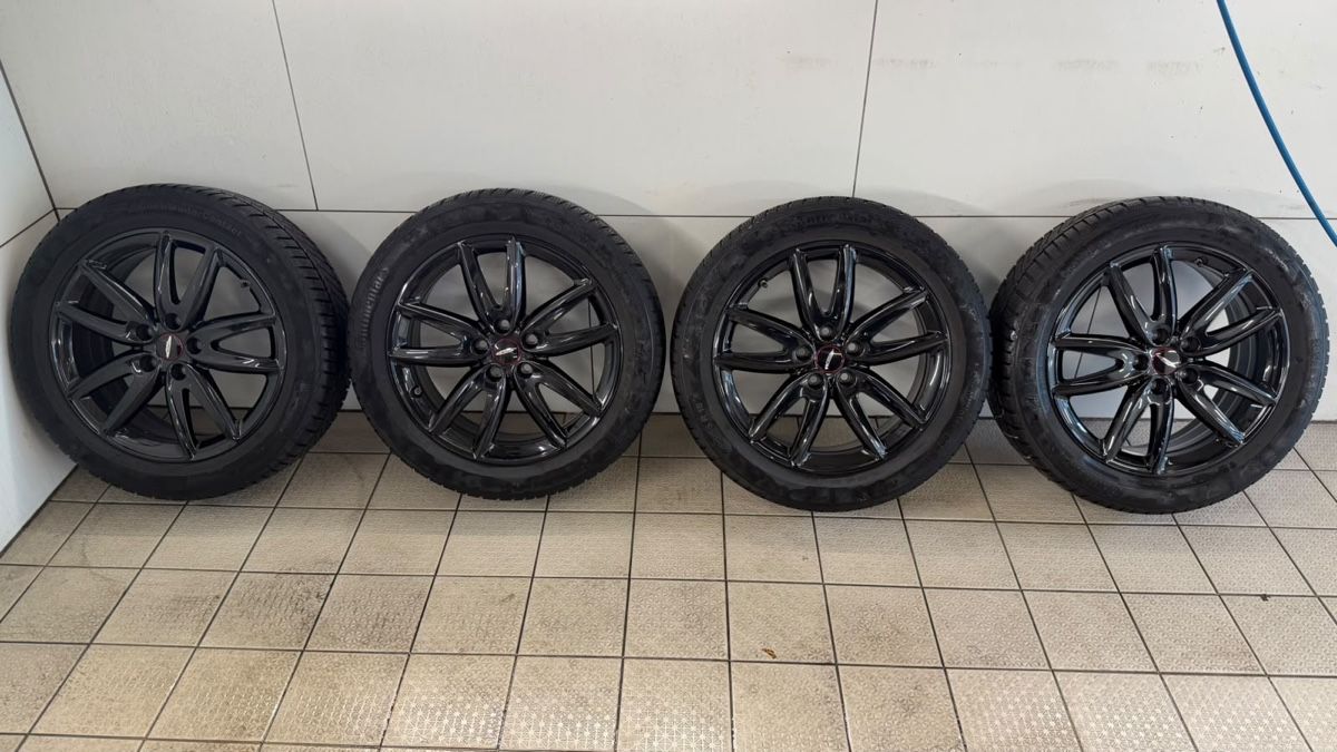 Pneumatici & Ruote complete: Mini Cooper Works Winterräder – Usato da Wattwil venduto da Mueller842