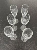 12 Champagnergläser