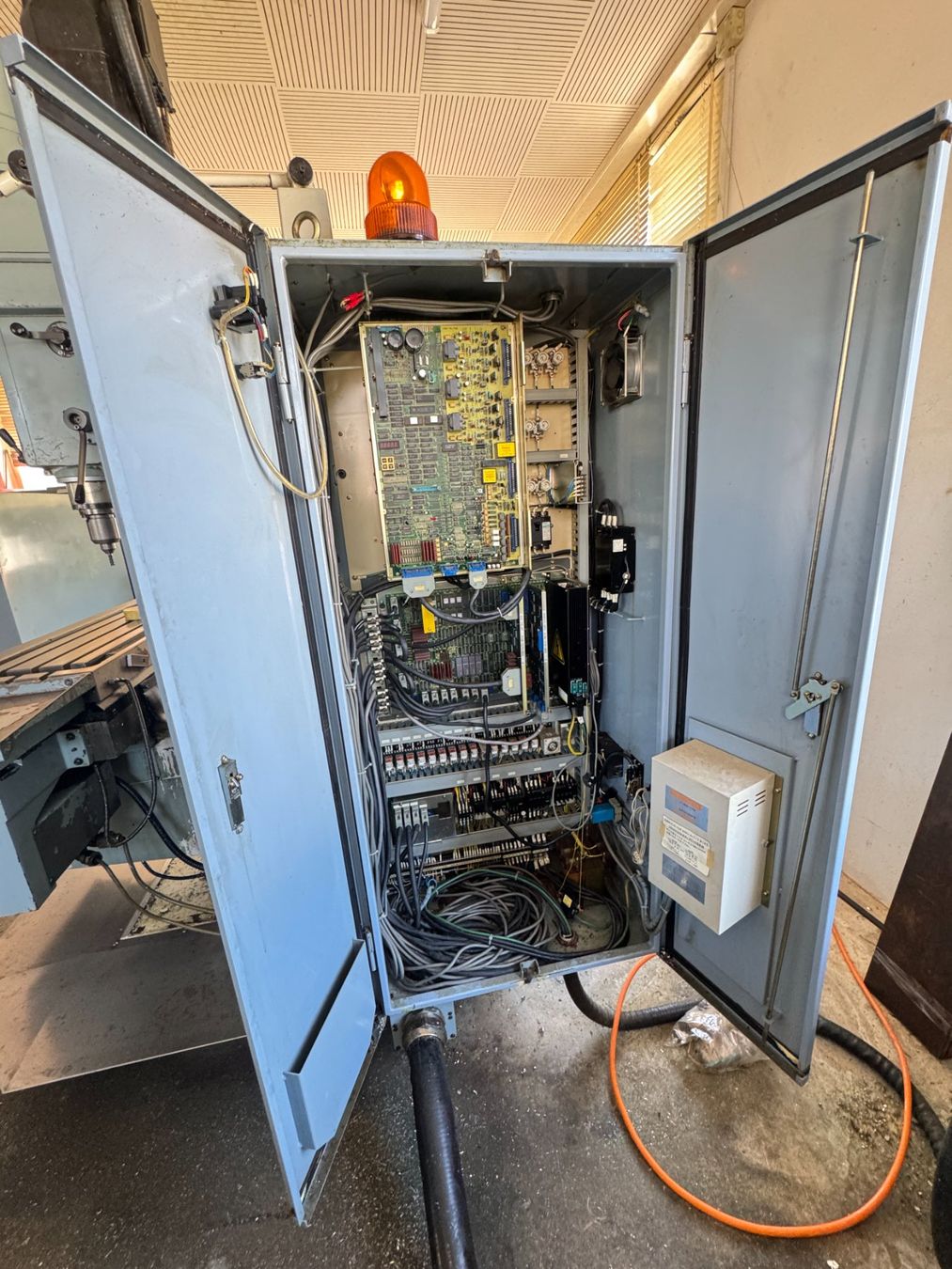 Toutes les machines: Fräsmaschine Kasuga SNC-CV2 gebraucht – D'occasion à Magden par Fmtech 3