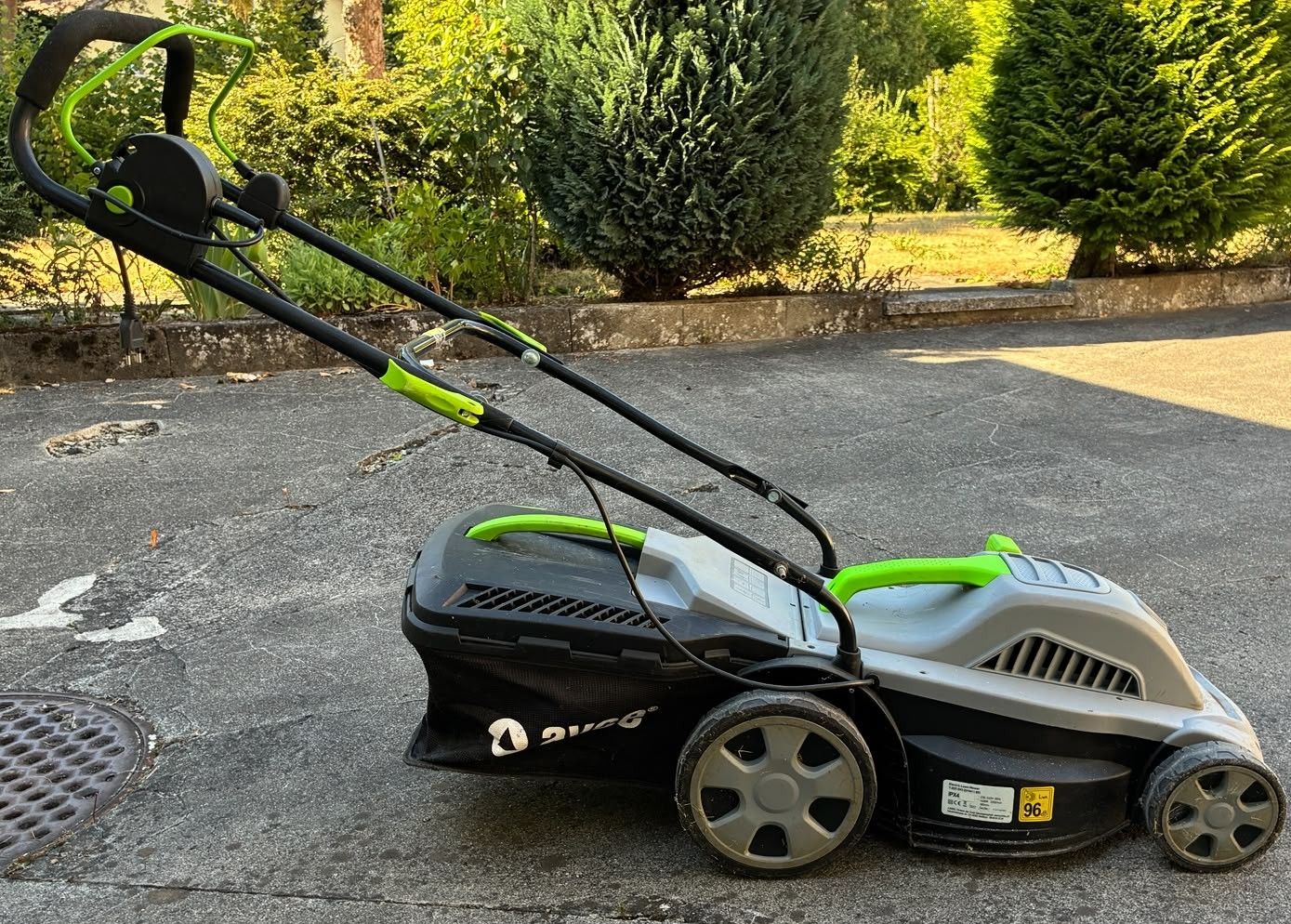 Gardena Tondeuses à gazon: Elektro Rasenmäher Gardena – D'occasion à Gross par denisebaumann1