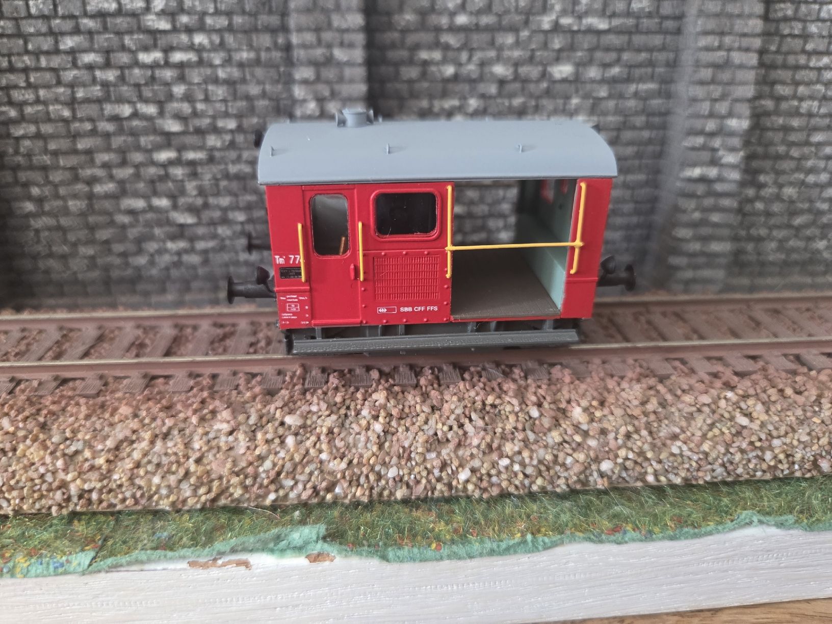 Modellini di ferrovie: Weinert Modellbau Tm II Rot – Usato da Berikon venduto da Jocyalga 1