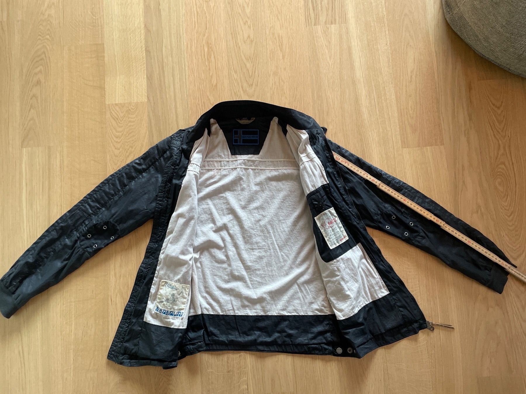 Napapijri Giacche: Jacke Napapijri L – Usato da Basel venduto da pilzliii 5