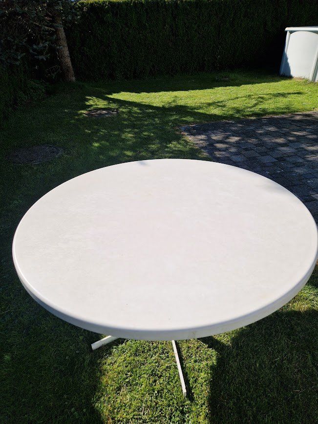 Tische: Gartentisch – Gebraucht aus Willerzell von Tell08