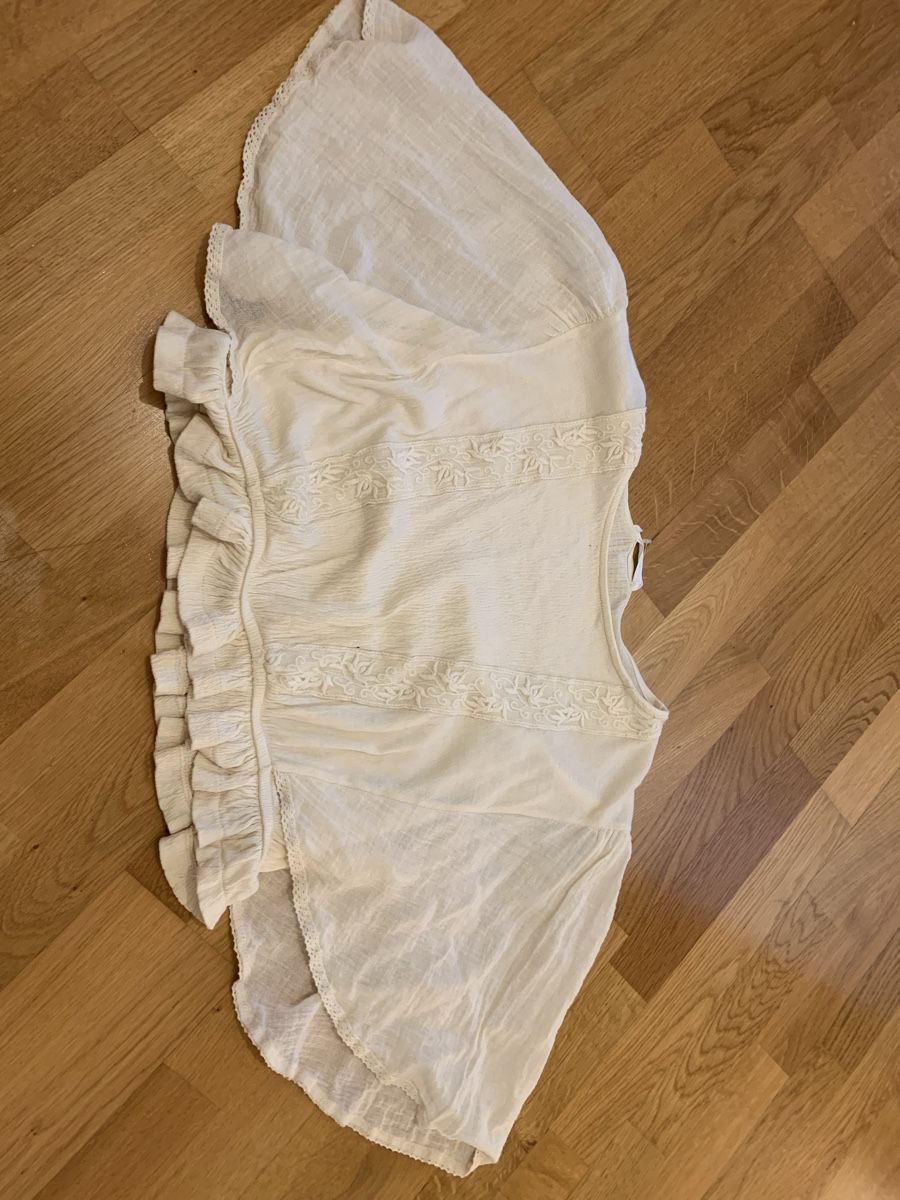 Mango Camicette: Oberteil Mango Damen kurz Größe S / M – Usato da Ostermundigen venduto da des_t9vv 2