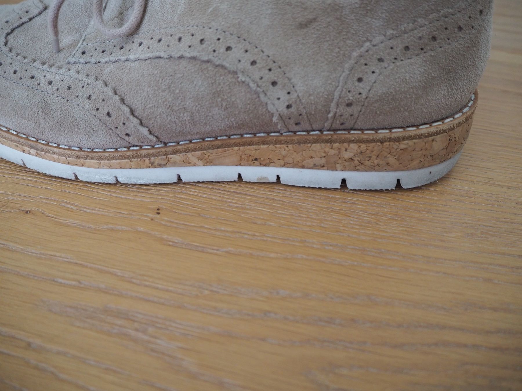 Gabor Scarpe da donna: Gabor Schnürschuhe Wildleder beige Gr. 4.5 – Usato da Zürich venduto da snowow 2