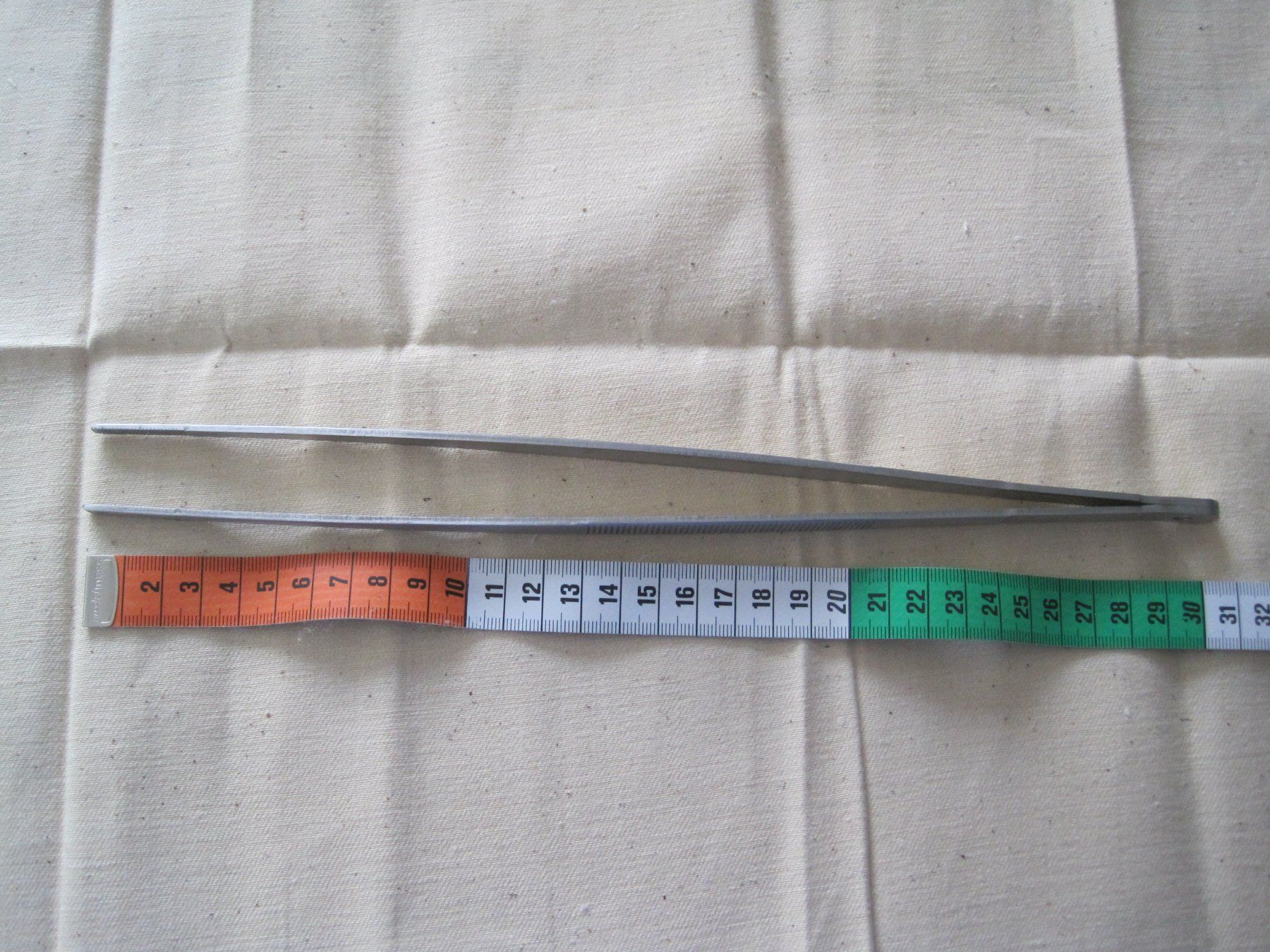 Alle Werkzeuge: Grosse Pinzette 30 cm lang – Gebraucht aus Schachen LU von moepsli5 1