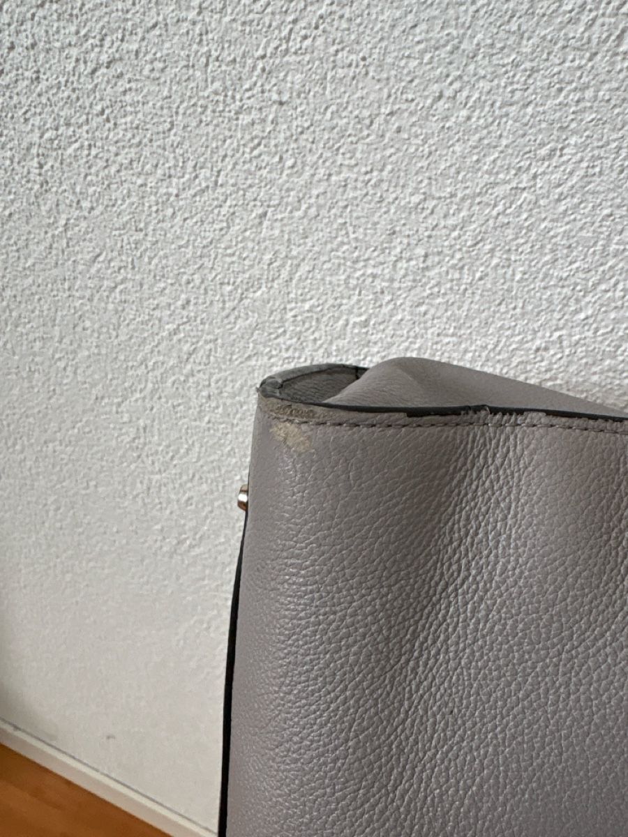 Sacs femmes: Sac à main shopper gris – D'occasion à Düdingen par Yellow 4