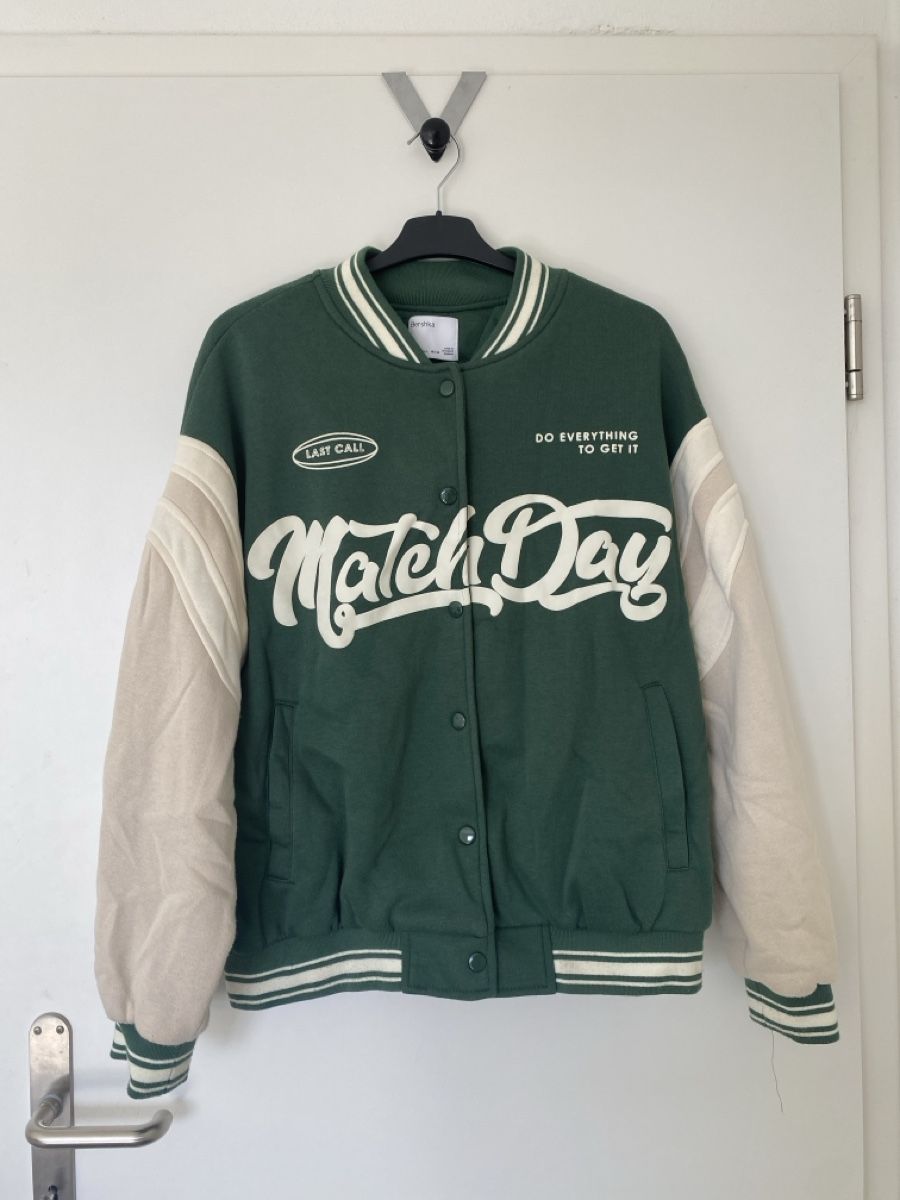 Bershka Giacche: College Jacke Bershka – Usato da Sattel venduto da mic_6zq2