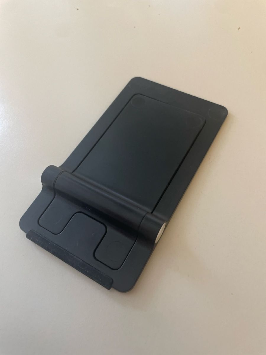 Ugreen Altro in Decorazioni & Accessori: Support Smartphone Ugreen – Usato da Uvrier venduto da SzymonClivaz 2