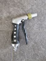 Gartenspritze / Wasserspritze mit regulierbarem Strahl
