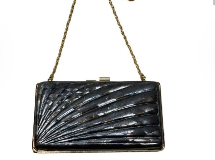 Borse da donna: Hägeli Perlmutt Clutch – Usato da Zofingen venduto da siana.m 1