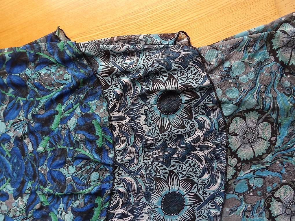 Desigual Robes: Desigual Kleid – D'occasion à Niederbipp par PiaZ01 2