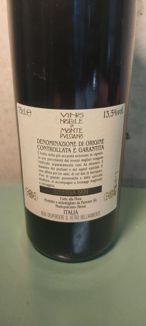 Vino: Vino Nobile Riserva / Corte alla Flora 1999 – Nuovo (secondo la descrizione) da Uffikon venduto da Betterwo 3