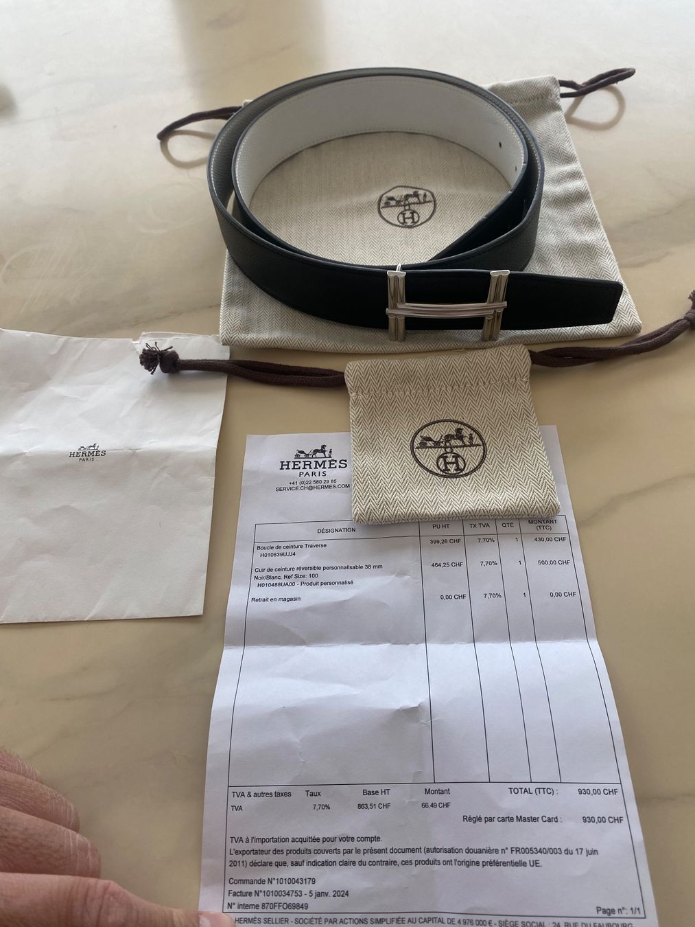 Cinture: Ceinture hermes réversible taille 100 – Usato da Jongny venduto da Poke-Riviera.