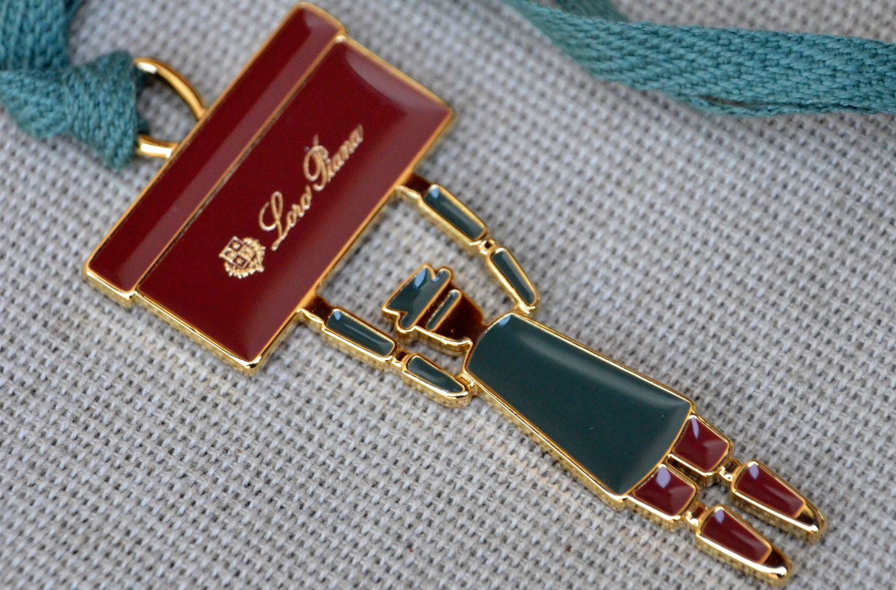 Pendentifs: Loro Piana Anhänger / Pendentif – D'occasion à Collonges par arashee 2