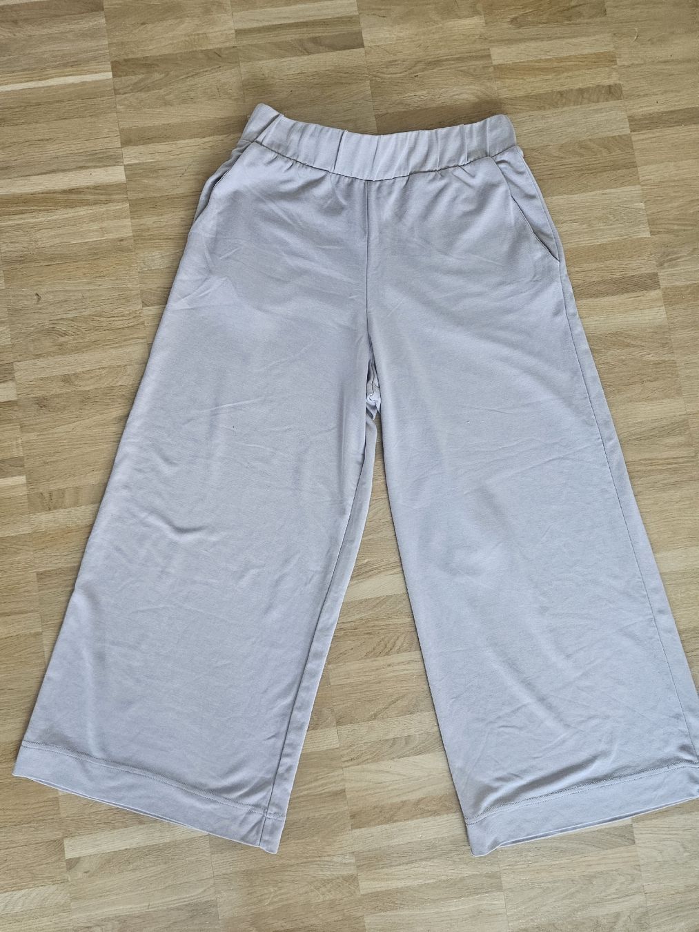 Monki Kleiderpakete: Hosen Set Gr. S von Monkl – Gebraucht aus Zürich von leonard014 4