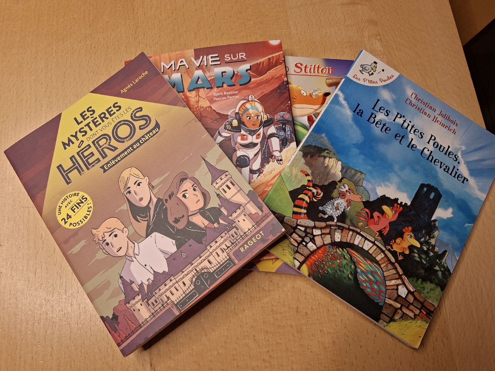 Livres: Set de livres jeunesse – D'occasion à Corban par dameloute