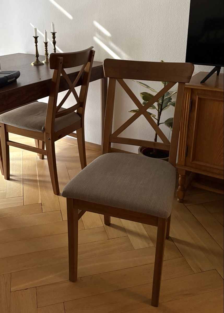 Ikea Sedie: Zwei Holzstühle Ikea INGOLF – Usato da Basel venduto da nin_n 1