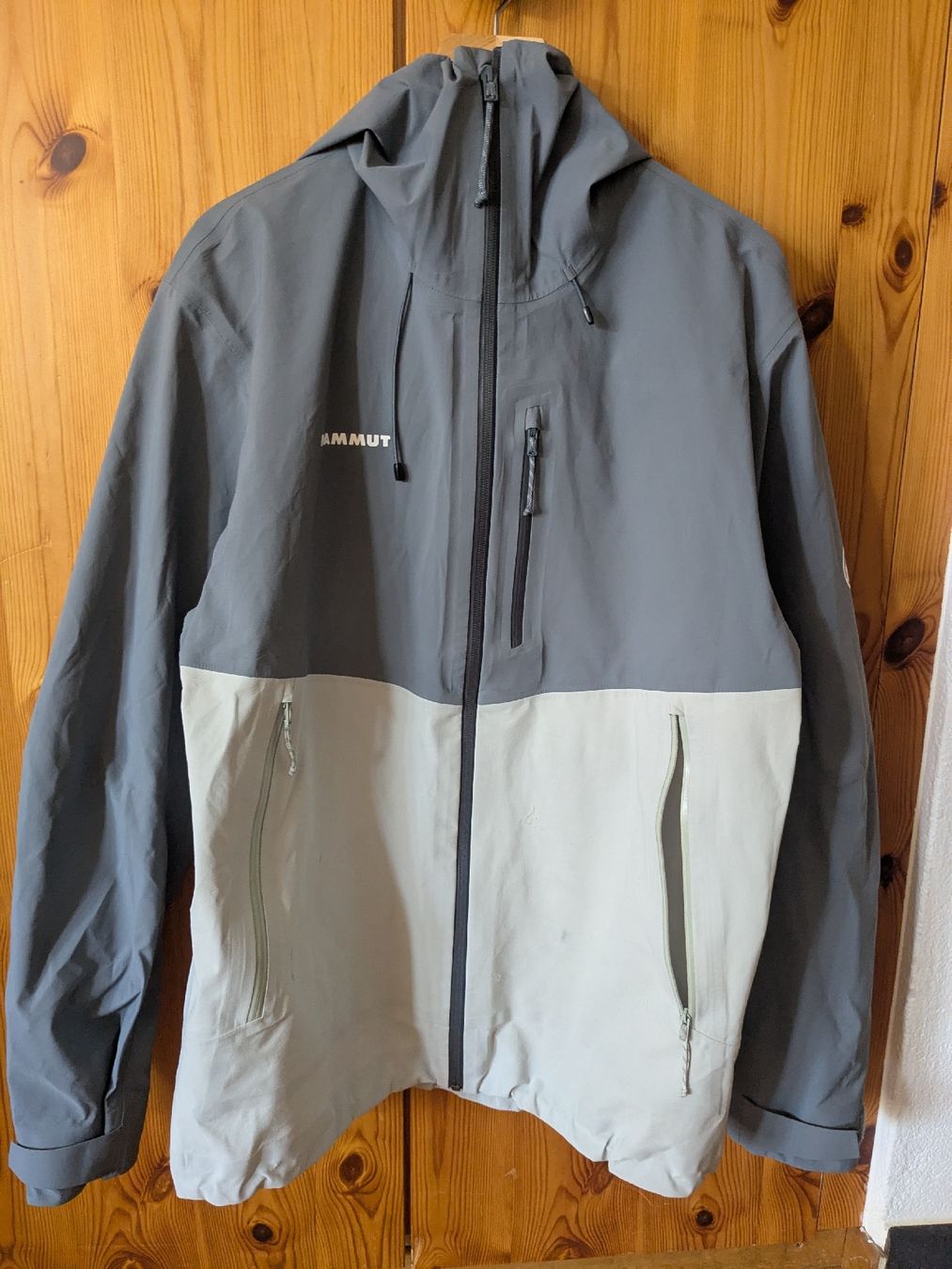 Mammut Mäntel: Mammut Waterproof Rainjacket  – Gebraucht aus Lenzerheide/Lai von dgi_wj6p 1
