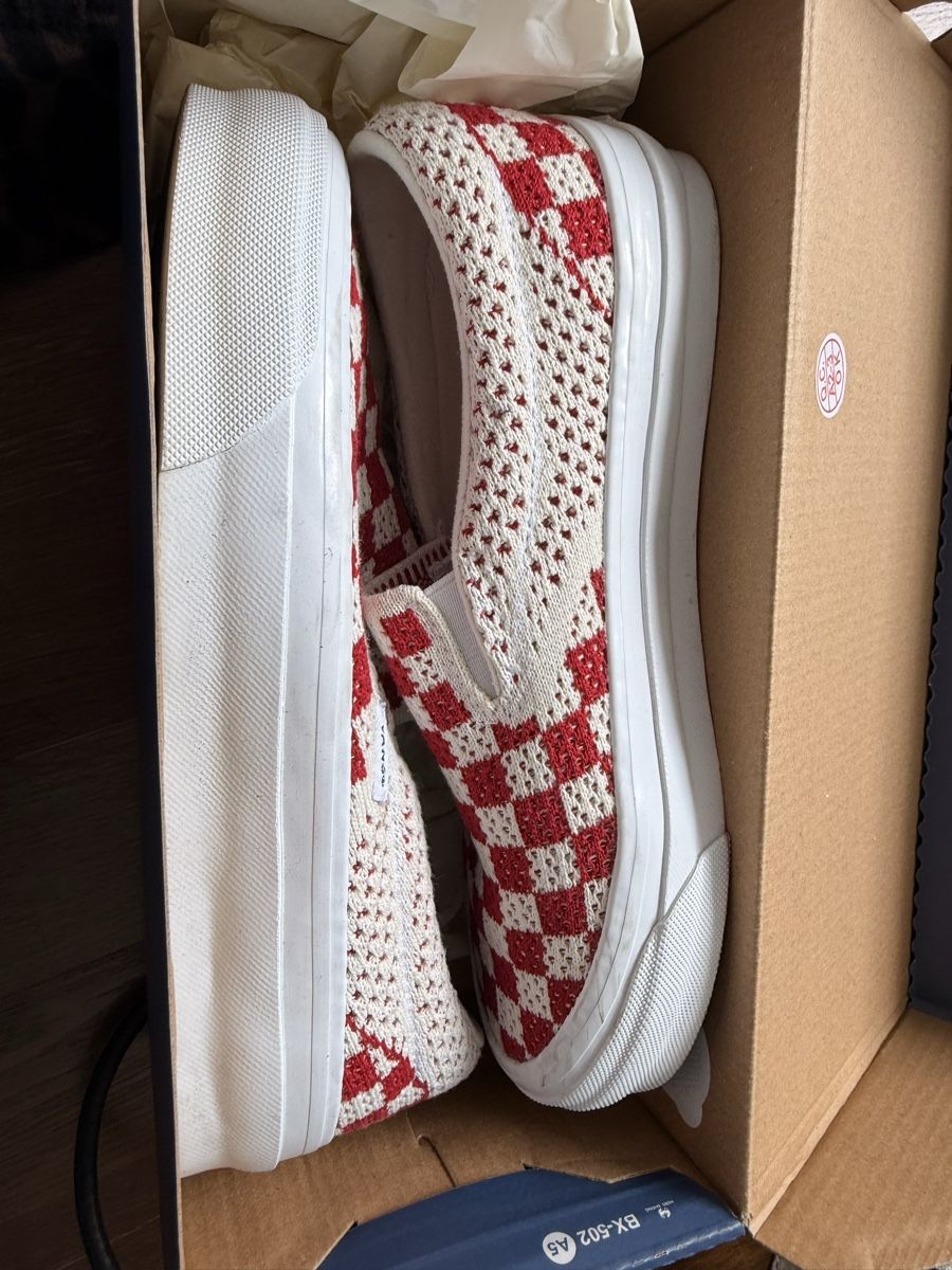 Vans Scarpe da uomo: Vans Classic Slip On 98 Red Size 38  – Nuovo (secondo la descrizione) da Uerikon venduto da kpr_t5k2 1