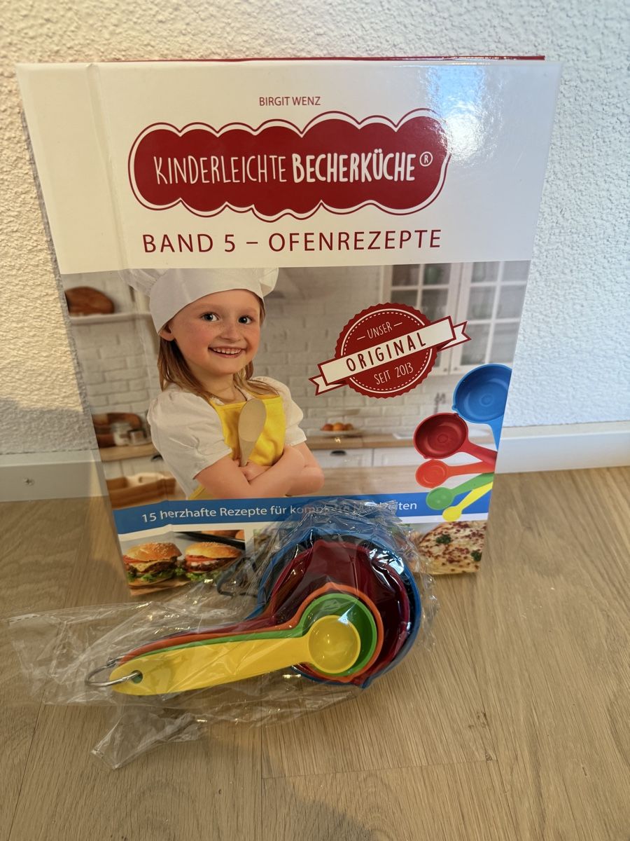 Libri: Kinderkochbuch + Messlöffel-Set – Nuovo e nell'imballaggio originale da Pfäffikon ZH venduto da Mado131019