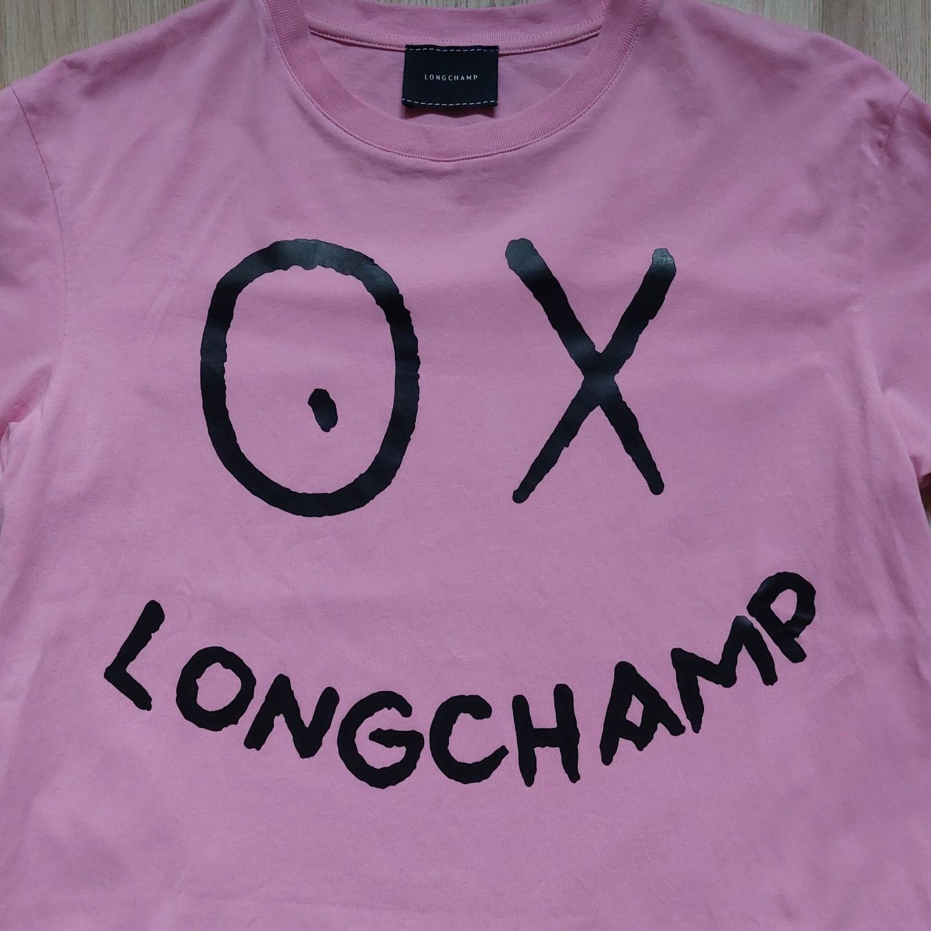 Longchamp T-shirt: T shirt longchamp – Nuovo (secondo la descrizione) da bougy villars venduto da poupyli68