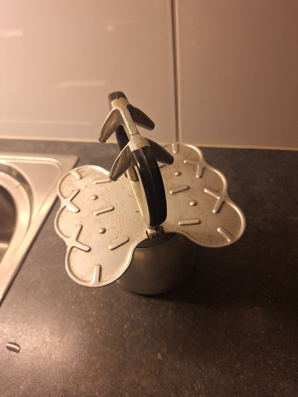 Bialetti Kaffeemaschinen & Espressomaschinen: Bialetti Espresso Mignon – Gebraucht aus Gelterkinden von Jessyk94