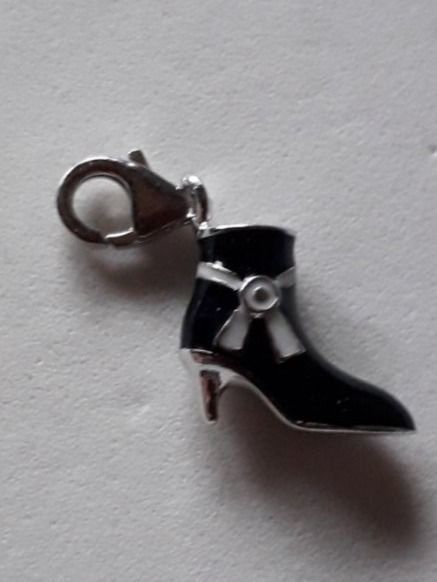 Ciondoli: Schmuck Anhänger Schuh Silber 925 – Nuovo e nell'imballaggio originale da Winistorf venduto da acreativ4 1