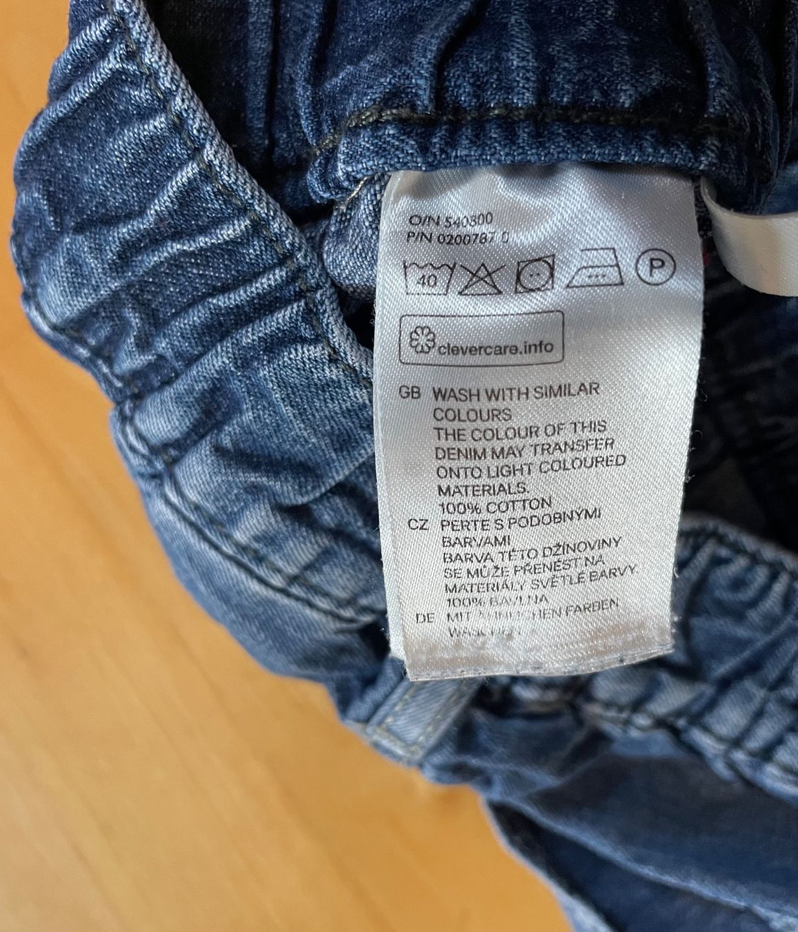H&M Pantaloni: leichte Jeans Gr 98 – Usato da Hüntwangen venduto da fra_7nd2 2