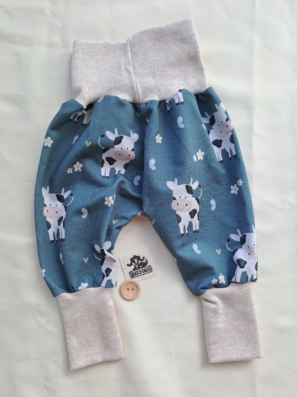 Pantaloni: Handmade Pumphose Kuh-Design Gr.68 – Nuovo e nell'imballaggio originale da Bänk (Dägerlen) venduto da Quatschdachs 1