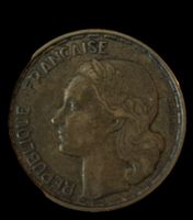 2 pièces de 50 francs français de 1951, alu-bronze