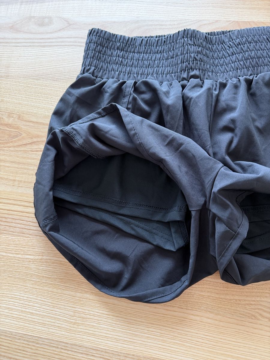 Pantaloni: Athletic Running Shorts - Black – Nuovo (secondo la descrizione) da Erlenbach ZH venduto da Ma.Pi 1