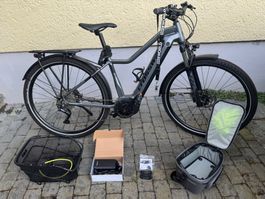 Neuwertiges E-Bike Cross Wave Deluxe Anth.