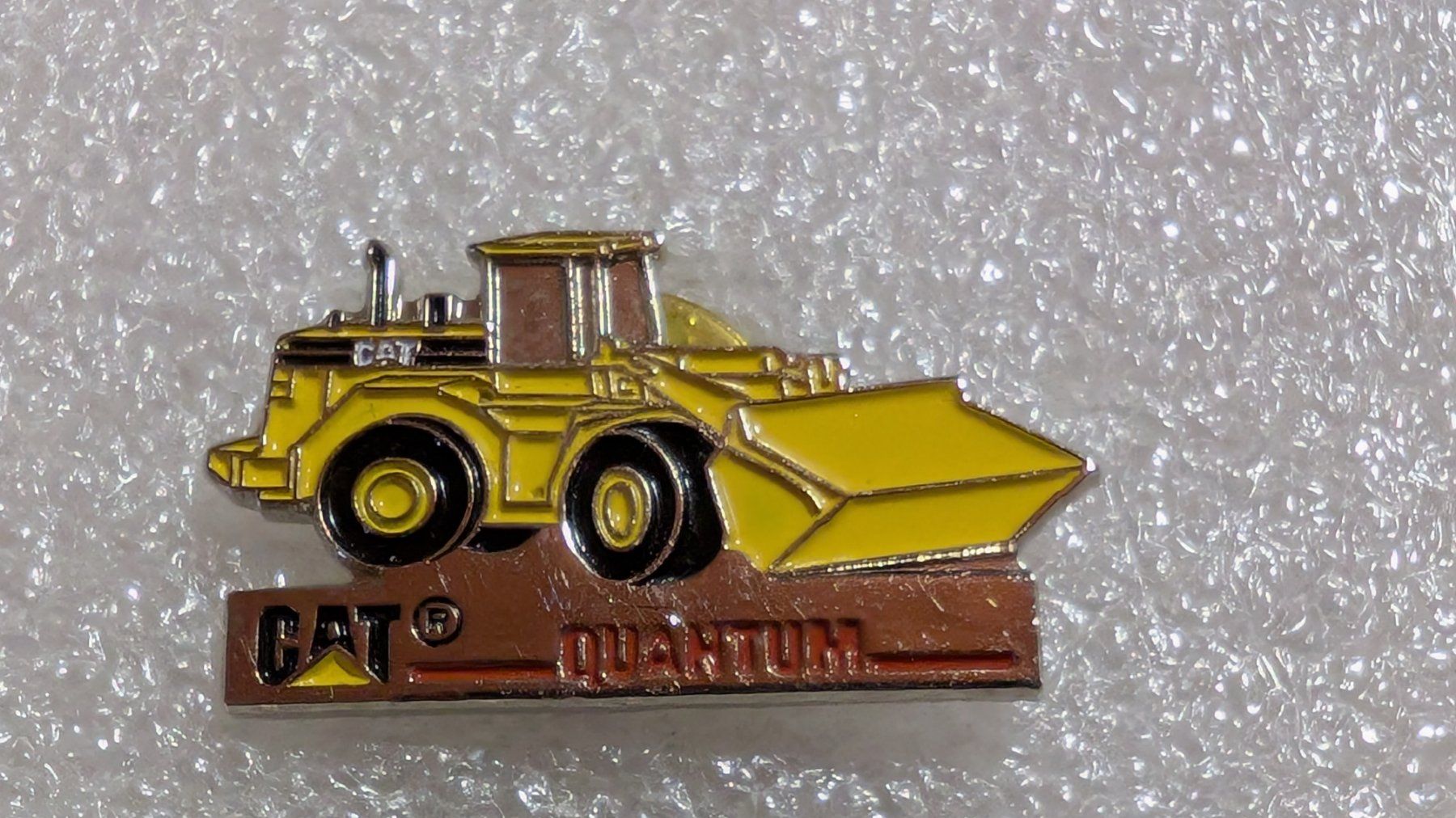 Placchette & Badge: Ansteckpin 272: CAT Bagger Quantum – Usato da Oppligen venduto da Pin-Fall-Shop