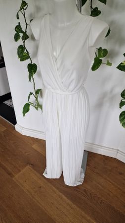 Elegante Sommer Jumpsuit, Gr. S
