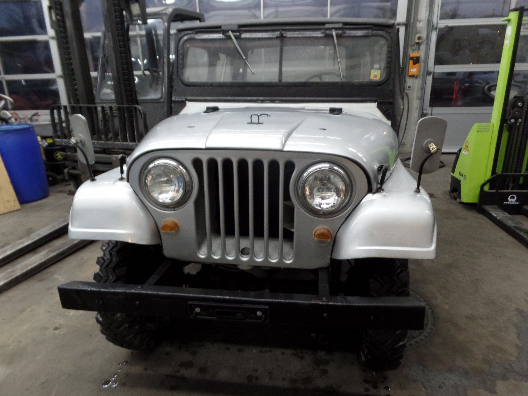Jeep Automobili: Jeep Willys Universal CJ – Usato da Küssnacht am Rigi venduto da Locki71