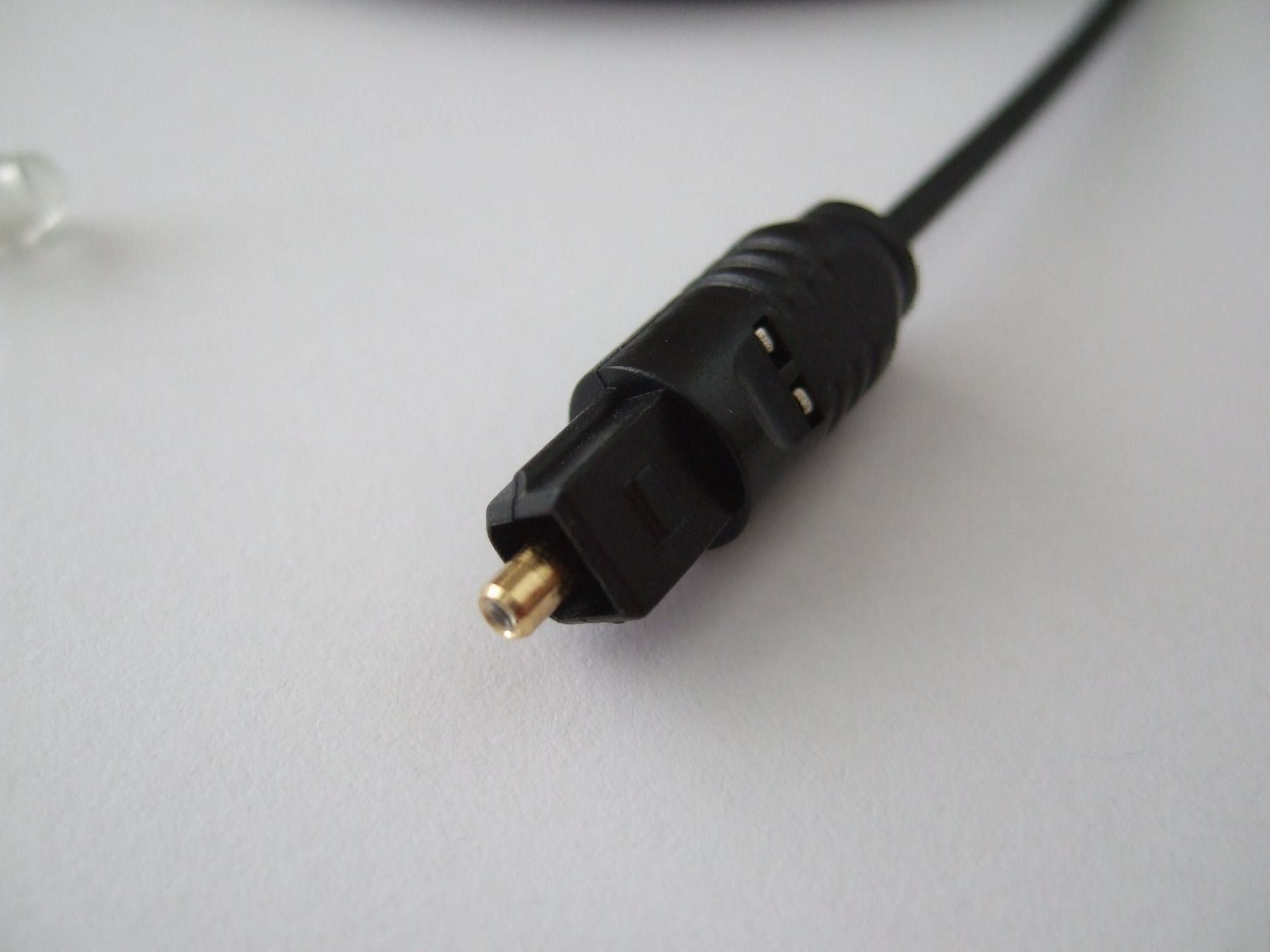 Cavi: TOSLINK Optisches Audio Kabel 10m – Nuovo e nell'imballaggio originale da Sursee venduto da allduino 2