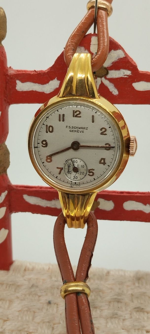 Orologi: Montre schwarz Genève – Usato da La Chaux-de-Fonds venduto da jac_9llg