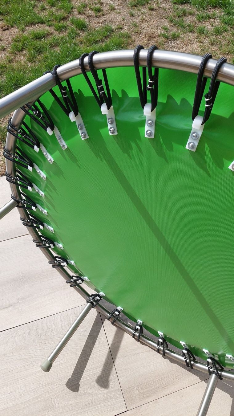Trampolini: Fitnessgerät Trampolin SWEM – Usato da Oberwangen b. Bern venduto da mfmr 2