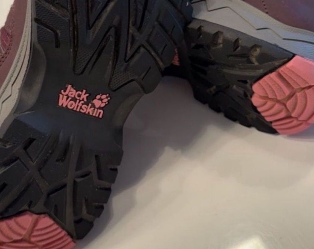 Jack Wolfskin Scarpe per ragazzi: Tolle Wanderschuhe Jack Wolfskin Grösse 34 – Nuovo (secondo la descrizione) da Freidorf TG venduto da nad_fxh7 2