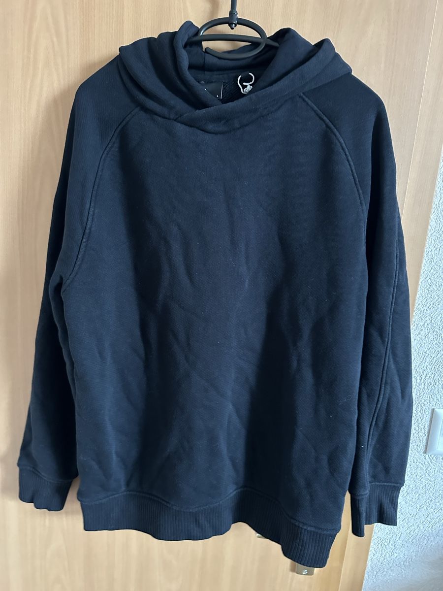 C&A Maglioni & Felpe: Sweat-shirt à capuche taille L – Usato da Savagnier venduto da Pivovar2 2