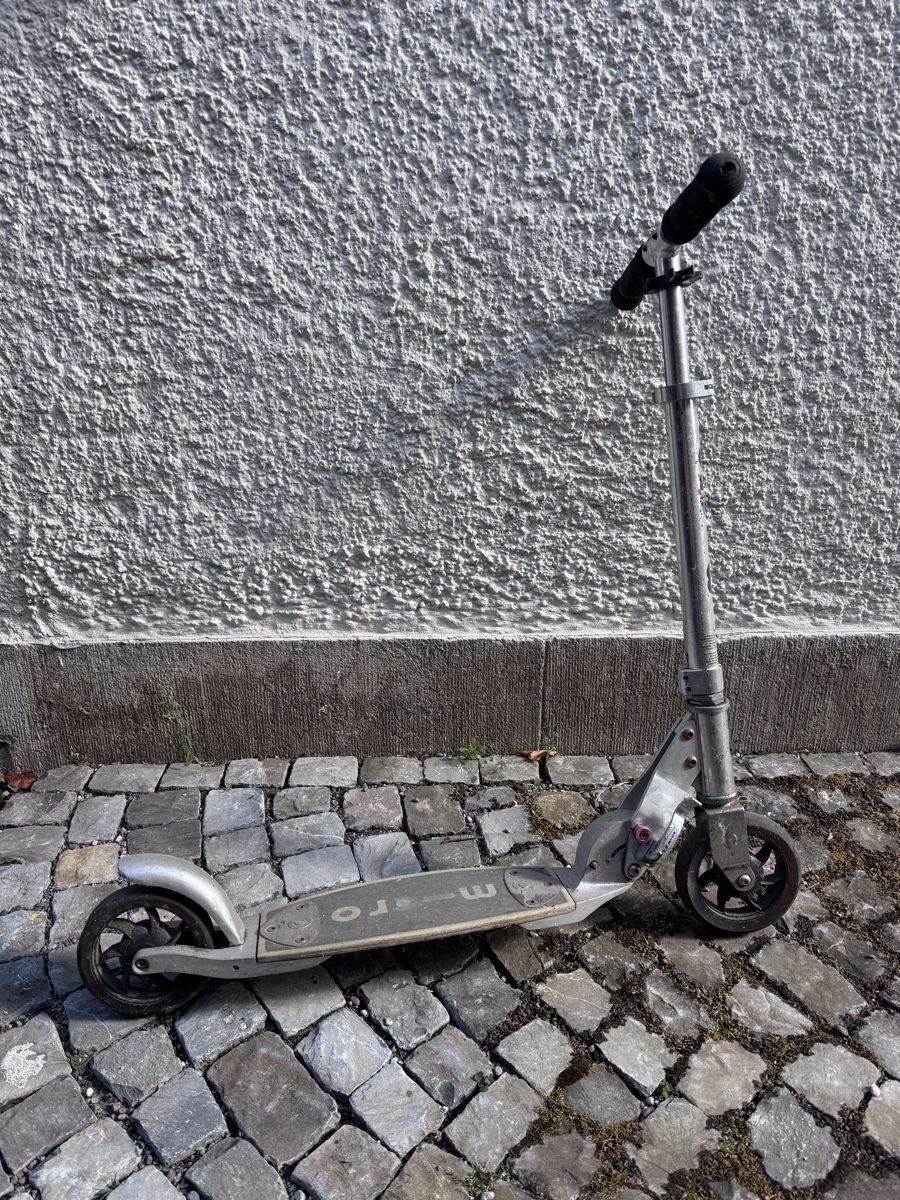 Micro Kickboard: Micro Scooter Roller gebraucht  – Usato da Erlenbach ZH venduto da Locher2048