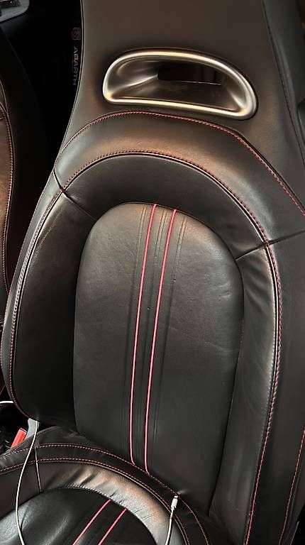 Autos: Fiat Abarth competizione 180ch – D'occasion à Genève par con_5jnk 2