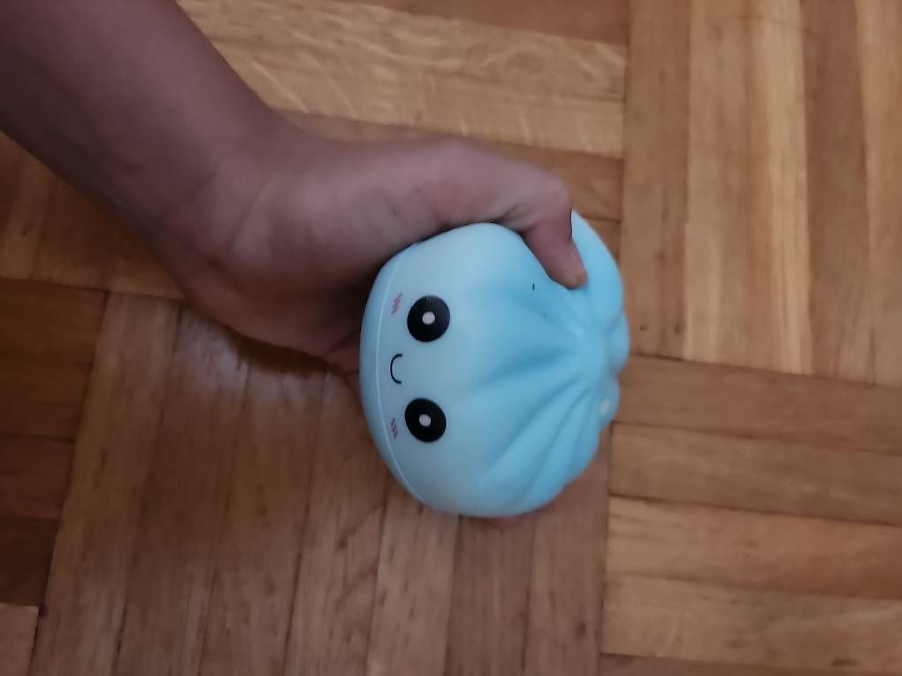 Jouets: Squishy dumpling  – D'occasion à Romanel-s-Lausanne par jjcha 1