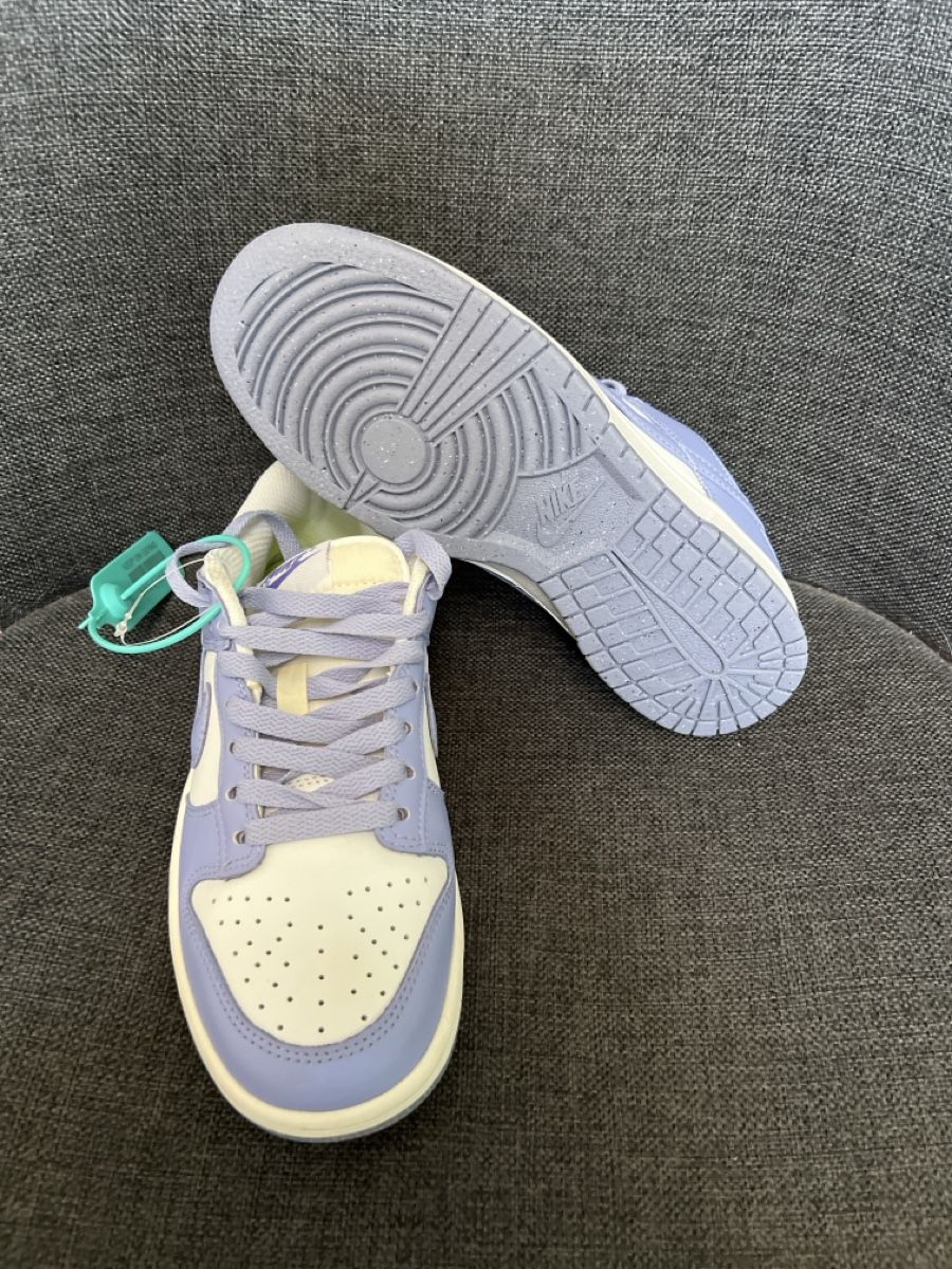 Scarpe da uomo: Nike Dunk Low Purple Pulse – Nuovo (secondo la descrizione) da Hombrechtikon venduto da ami_gj9b 4