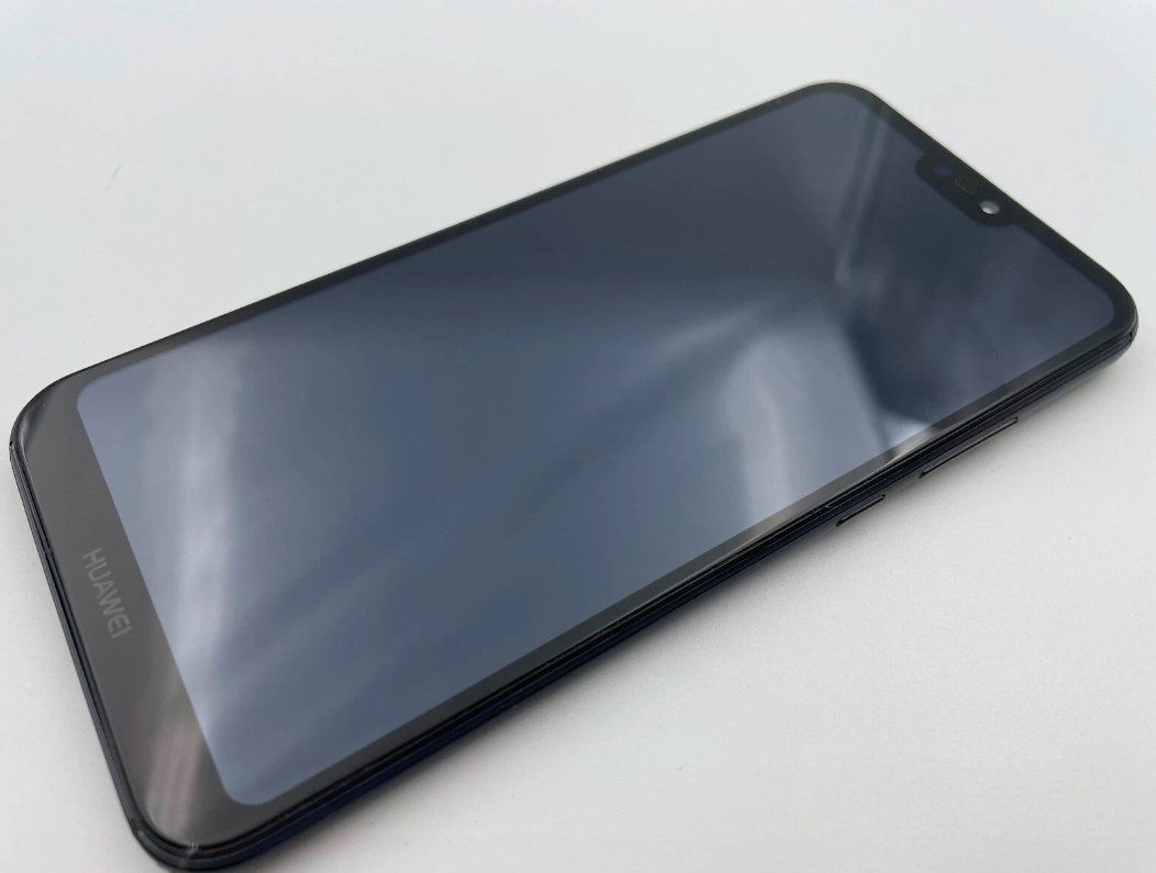 Huawei Telefoni cellulari / Smartphones: huawei P20 lite 64GB – Usato da Luzern venduto da Waince786 1