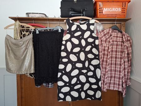 Magnifique lot taille 36 état neuf.1 rare robe Marimekko 36.