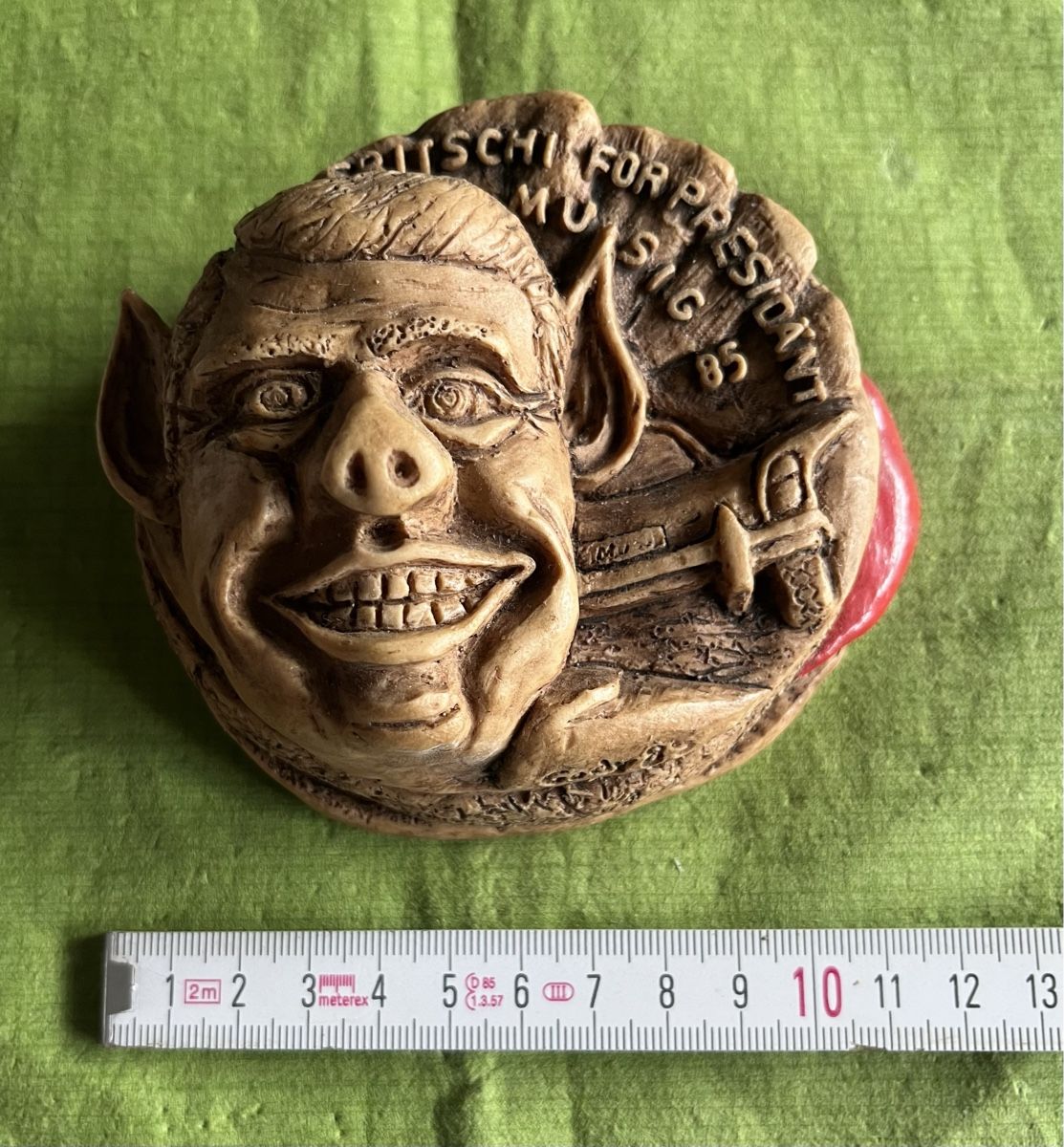 Placchette & Badge: Fritschi Musig Luzern 1985 !!! – Usato da Itingen venduto da Bebbi6569