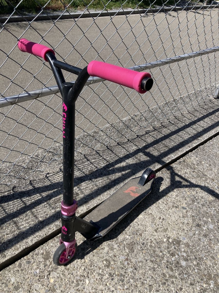 Chilli Kickboard: Chilli Scooter in Pink – Gebraucht aus St.Gallen von Silvia1212