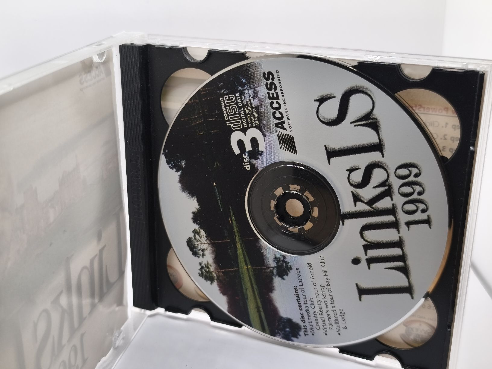 Microsoft Jeux: Jeu PC Links LS 1999 3 CD Bon etat – D'occasion à Conthey par Th3gr4yf0x 2